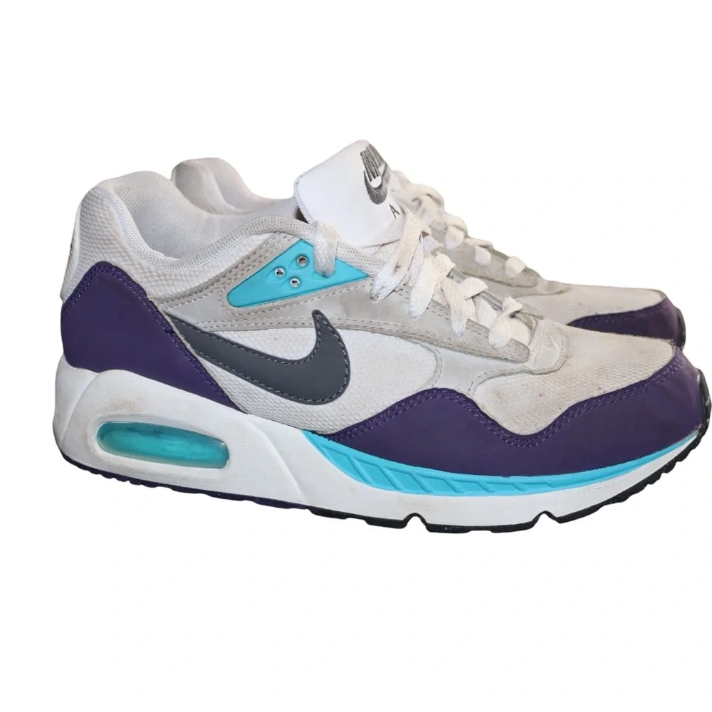 Nike Women's Purple‎ and Blue air maxes size 6